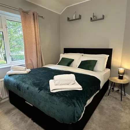 Large House- Contractors - Families Harrogate
